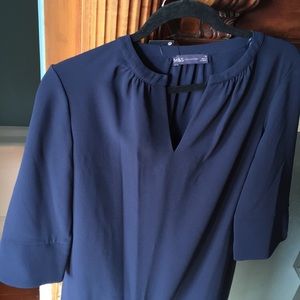 Elegant navy shift dress